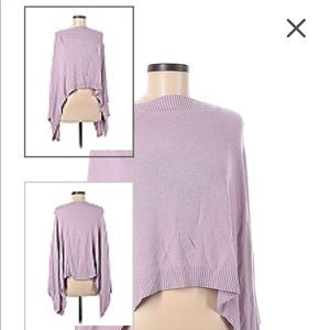 Barely used Lululemon poncho.
